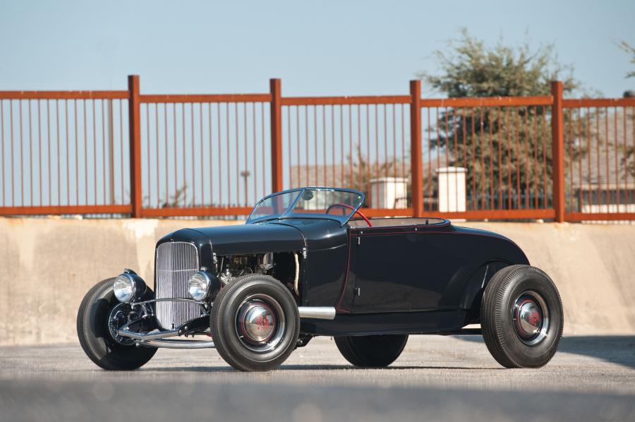  Ford V8 Blue Boy Roadster 1932 года  (фото 1 из 4)